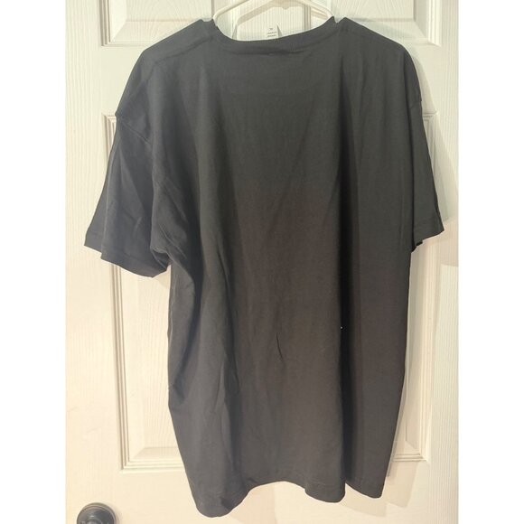 Woman’s XL Tshirt - Picture 4 of 4